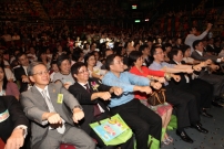 Mass Exercise (the audience actively participated)